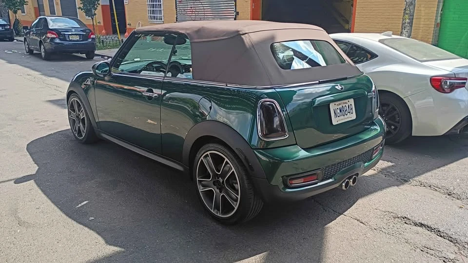 2012 Mini Mini 2nd Gen - Image 4 of 6