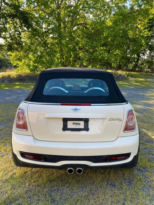 2012 Mini Mini 2nd Gen - Image 3 of 12