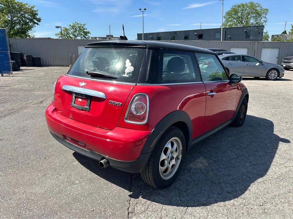 2012 Mini Mini 2nd Gen - Image 4 of 8