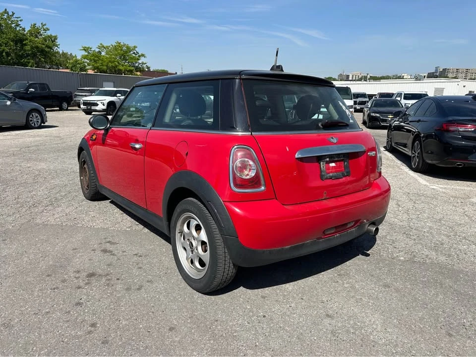 2012 Mini Mini 2nd Gen - Image 3 of 8