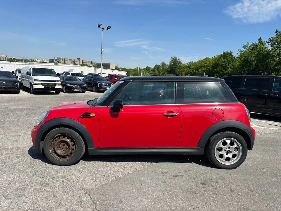 2012 Mini Mini 2nd Gen - Image 2 of 8