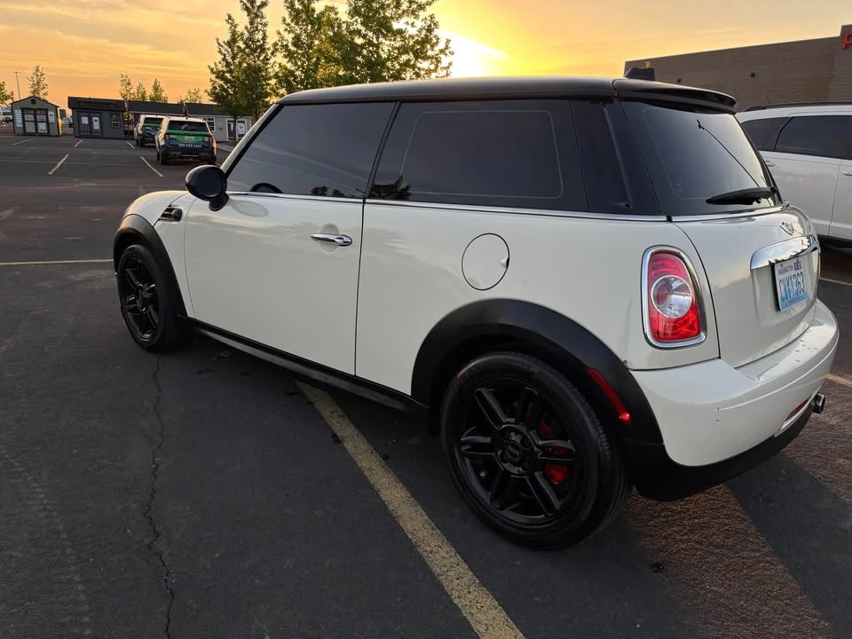 2012 Mini Mini 2nd Gen - Image 3 of 11