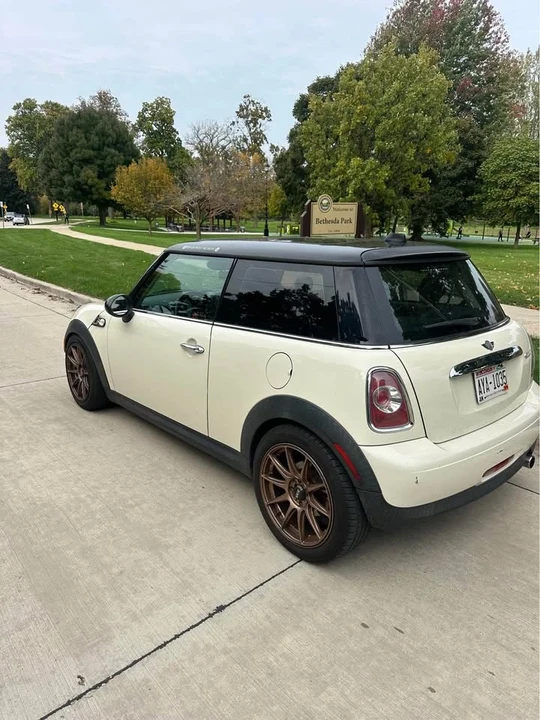2012 Mini Mini 2nd Gen - Image 5 of 6