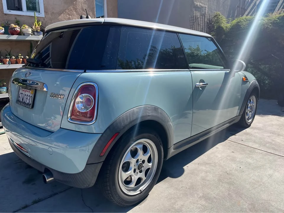 2012 Mini Mini 2nd Gen - Image 2 of 8