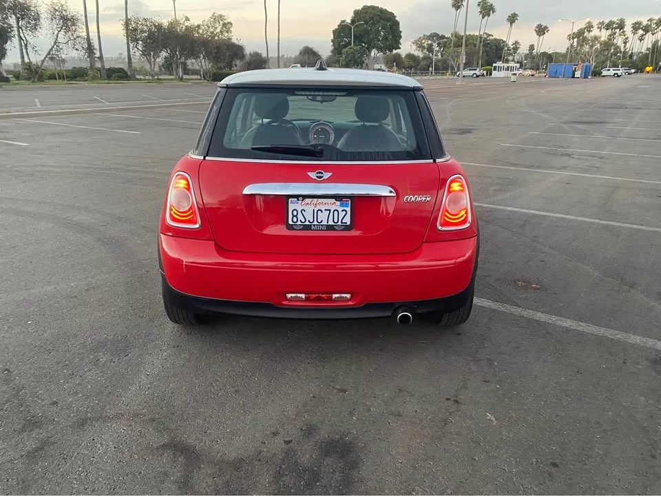 2012 Mini Mini 2nd Gen - Image 5 of 5