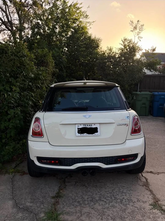 2012 Mini Mini 2nd Gen - Image 3 of 11