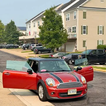 2012 MINI Cooper Cooper Hatchback 2D