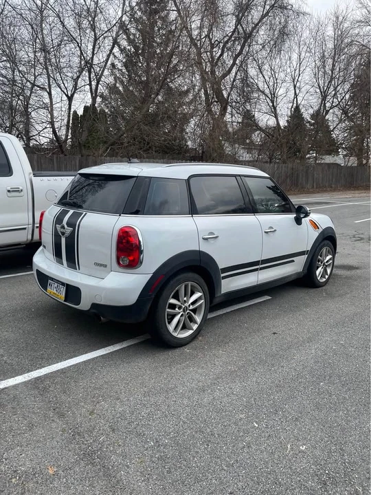 2012 Mini Mini 2nd Gen - Image 5 of 6