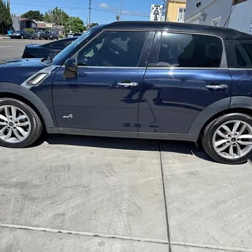 2012 MINI Cooper Cooper Hatchback 4D