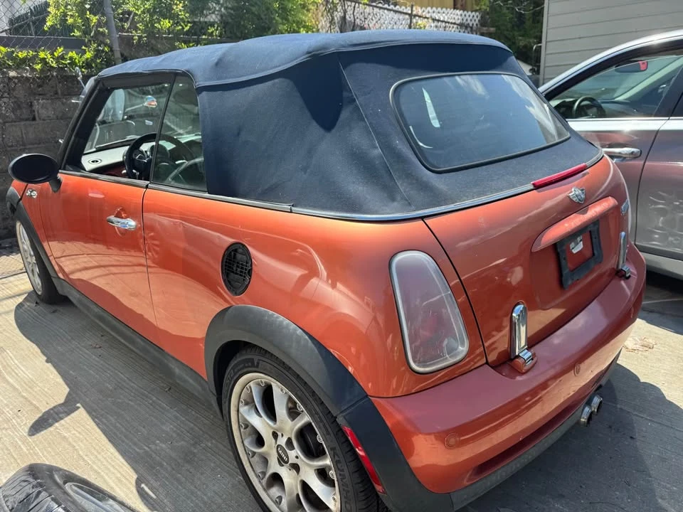 2012 Mini Mini 2nd Gen - Image 2 of 4