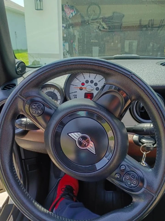 2012 Mini Mini 2nd Gen - Image 6 of 7