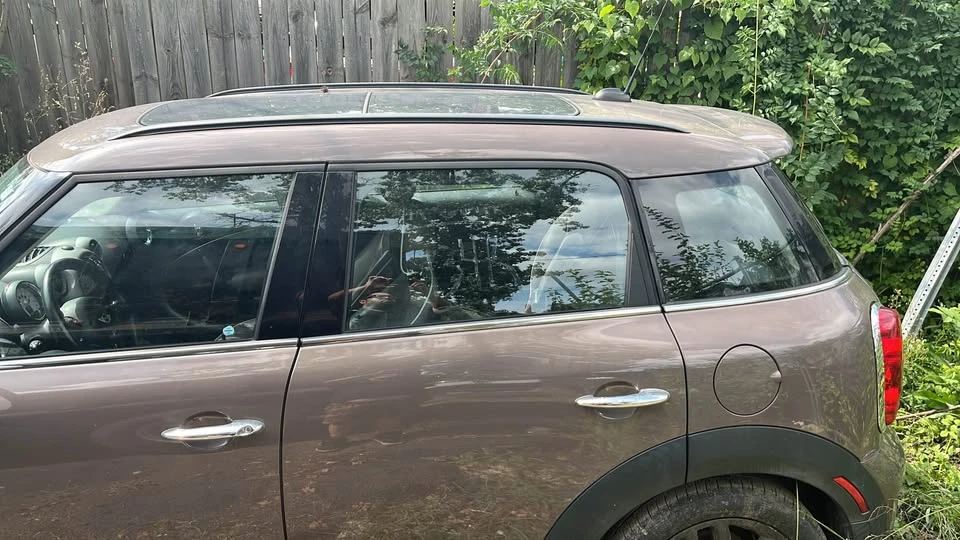 2012 Mini Mini 2nd Gen - Image 3 of 3