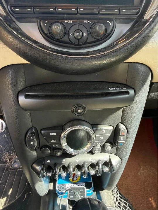 2012 Mini Mini 2nd Gen - Image 16 of 17