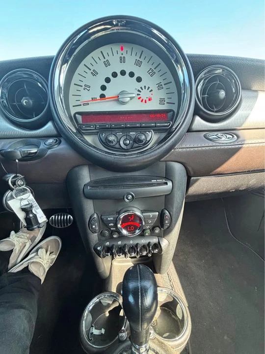 2012 Mini Mini 2nd Gen - Image 16 of 19