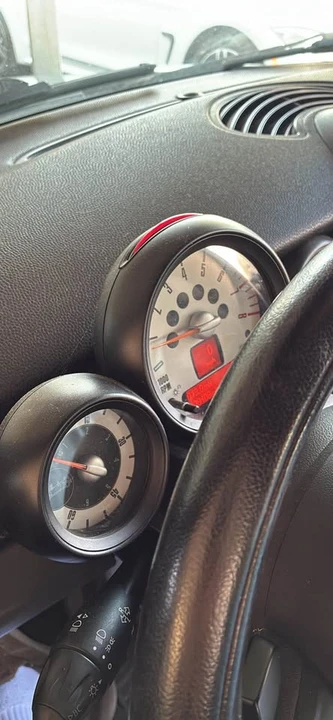 2012 Mini Mini 2nd Gen - Image 3 of 8