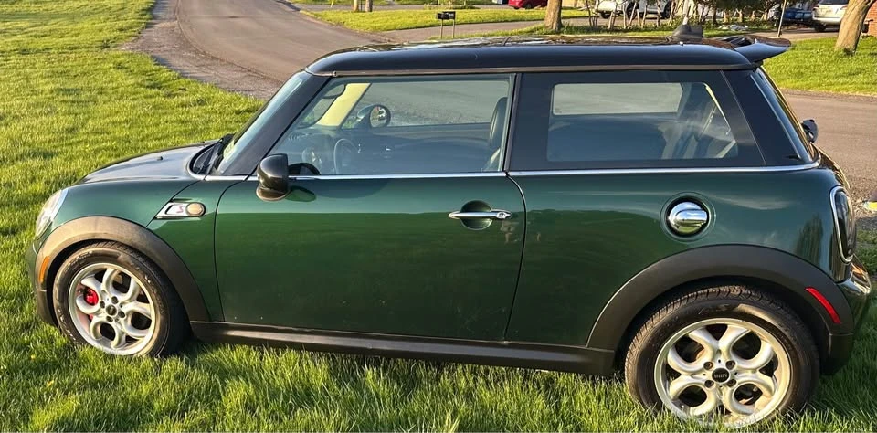 2012 Mini Mini 2nd Gen - Image 2 of 16