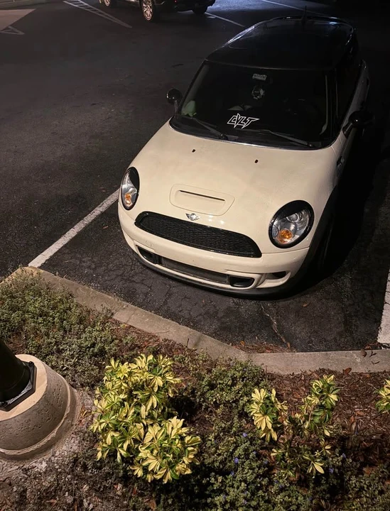 2012 Mini Mini 2nd Gen - Image 5 of 11