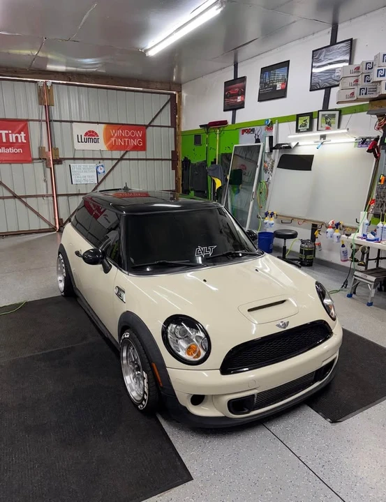 2012 Mini Mini 2nd Gen - Image 3 of 11