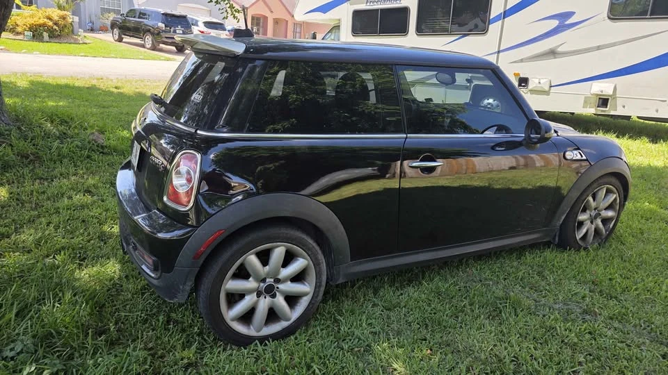 2012 Mini Mini 2nd Gen - Image 4 of 12