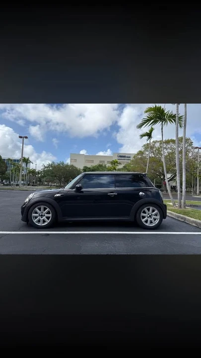 2012 Mini Mini 2nd Gen - Image 2 of 6
