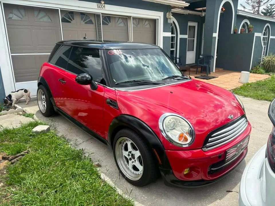 2012 Mini Mini 2nd Gen - Image 4 of 7