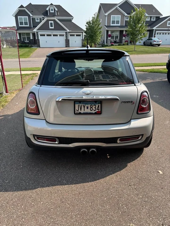 2012 Mini Mini 2nd Gen - Image 2 of 20
