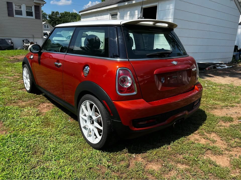 2012 Mini Mini 2nd Gen - Image 4 of 10