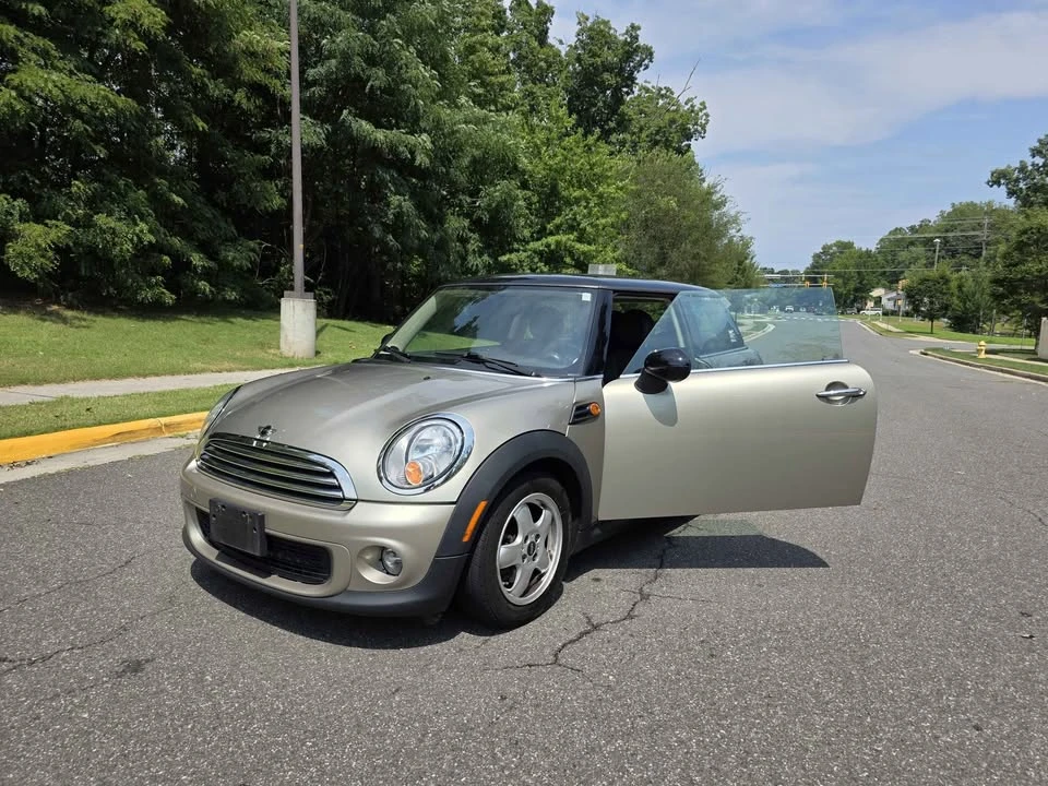 2012 Mini Mini 2nd Gen - Image 9 of 17