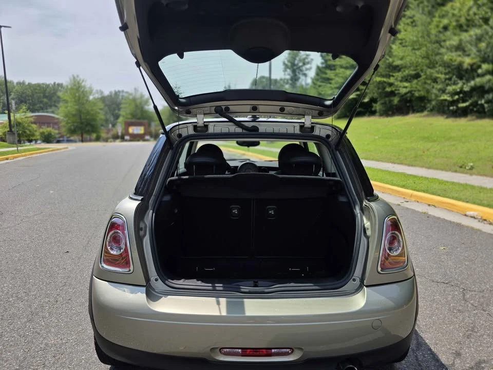 2012 Mini Mini 2nd Gen - Image 8 of 17