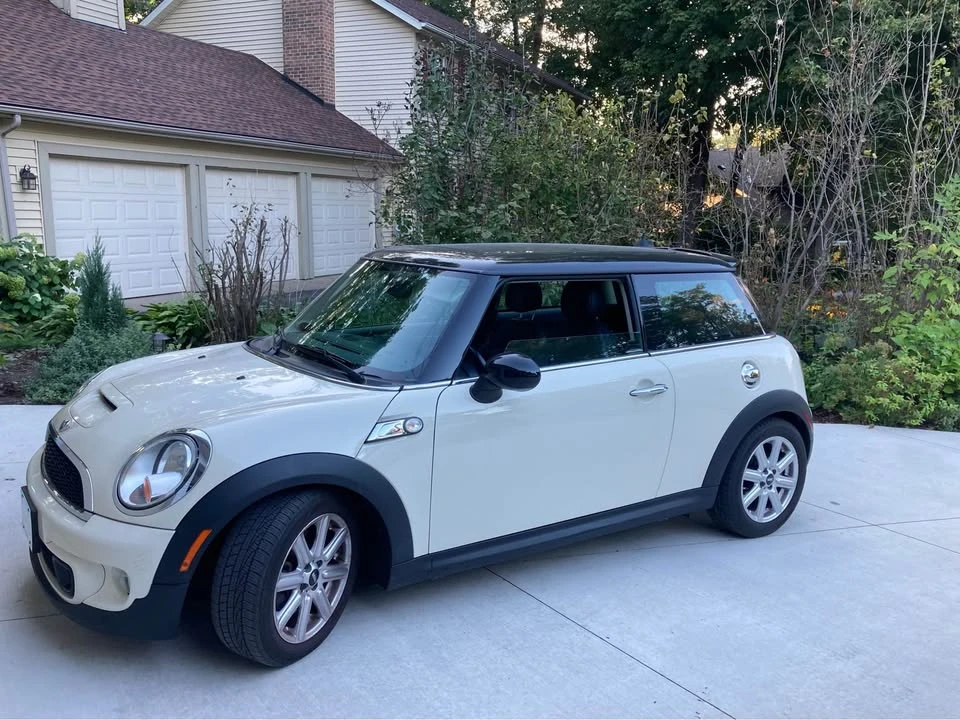 2012 Mini Mini 2nd Gen - Image 5 of 5