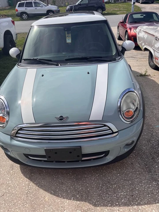 2012 Mini Mini 2nd Gen - Image 3 of 7