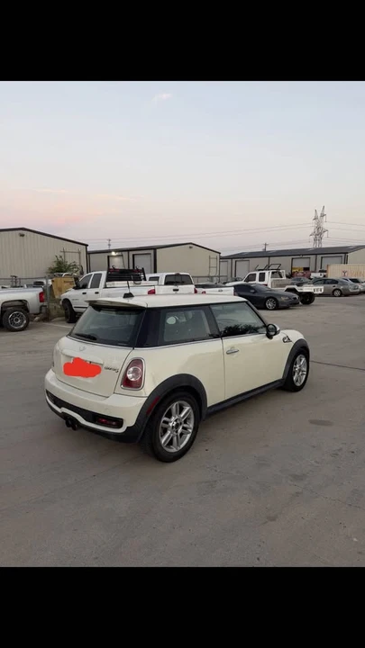 2012 Mini Mini 2nd Gen - Image 3 of 8