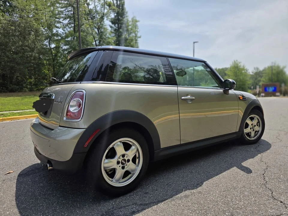 2012 Mini Mini 2nd Gen - Image 3 of 17