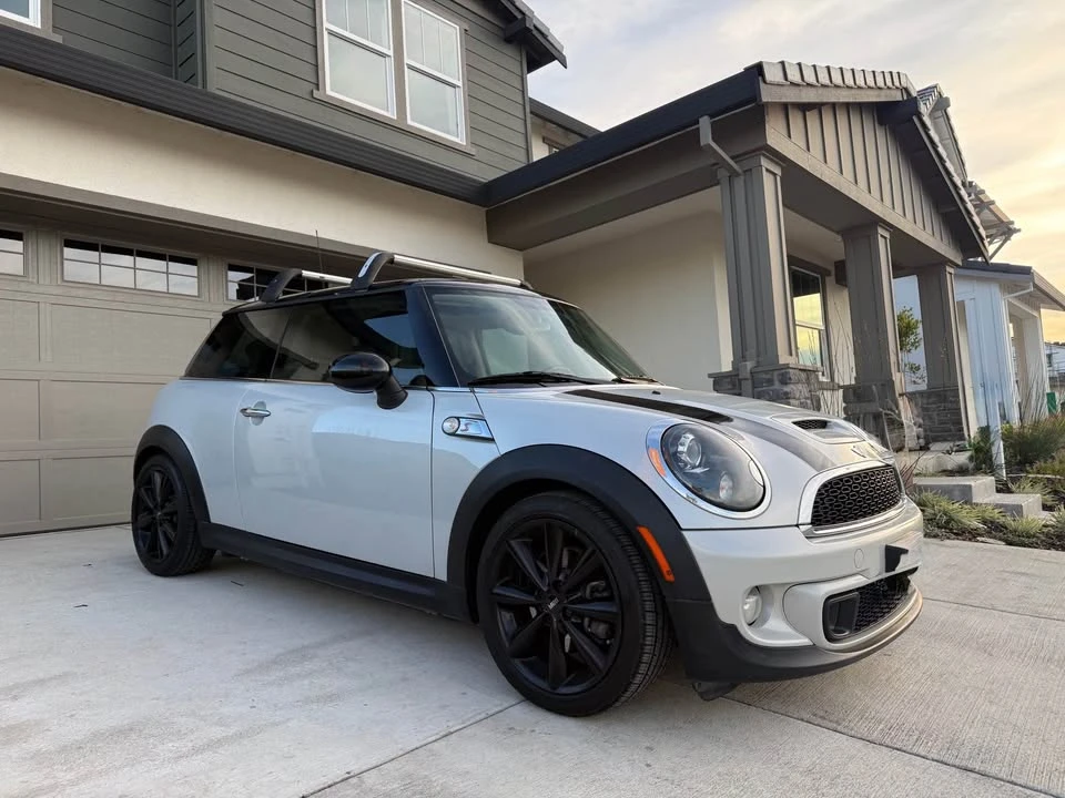 2012 Mini Mini 2nd Gen - Image 2 of 20