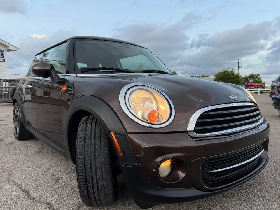 2012 Mini Mini 2nd Gen - Image 3 of 16