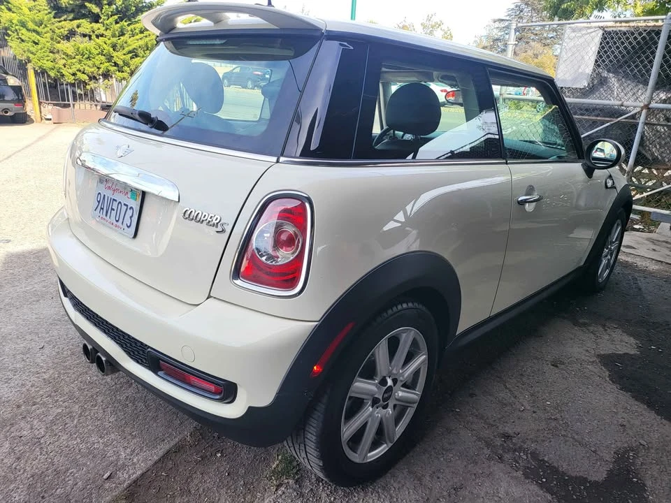 2012 Mini Mini 2nd Gen - Image 10 of 11