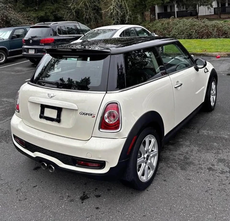 2012 Mini Mini 2nd Gen - Image 6 of 6