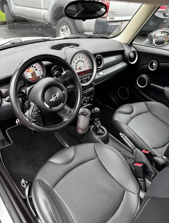 2012 Mini Mini 2nd Gen - Image 5 of 6