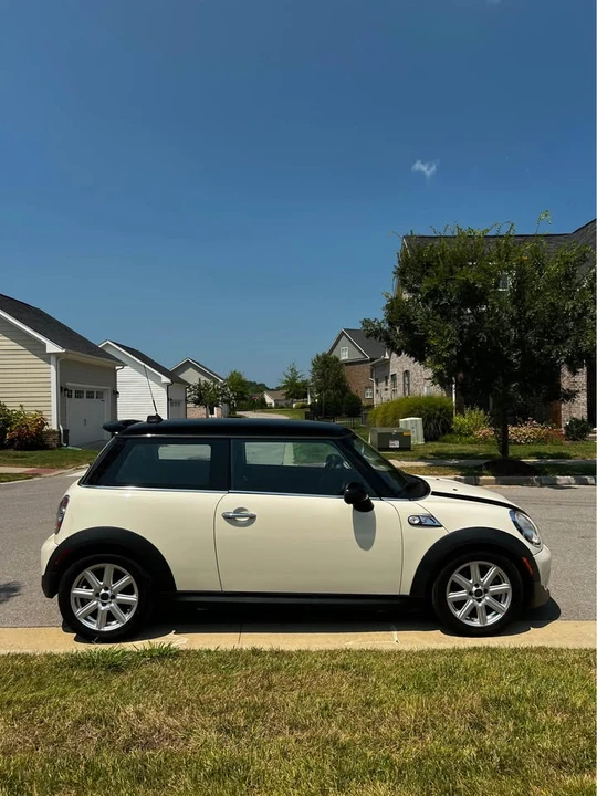 2012 Mini Mini 2nd Gen - Image 5 of 15