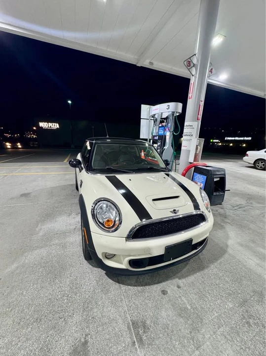 2012 Mini Mini 2nd Gen - Image 3 of 6