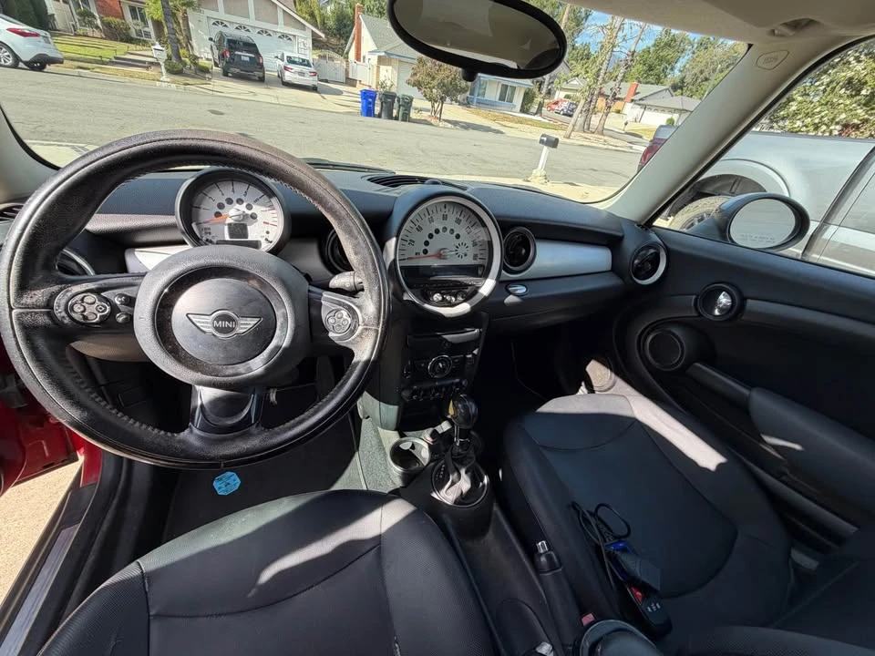 2012 Mini Mini 2nd Gen - Image 8 of 9