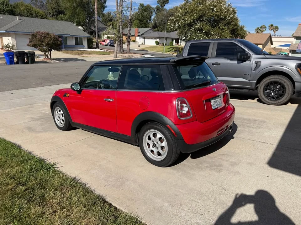 2012 Mini Mini 2nd Gen - Image 4 of 9