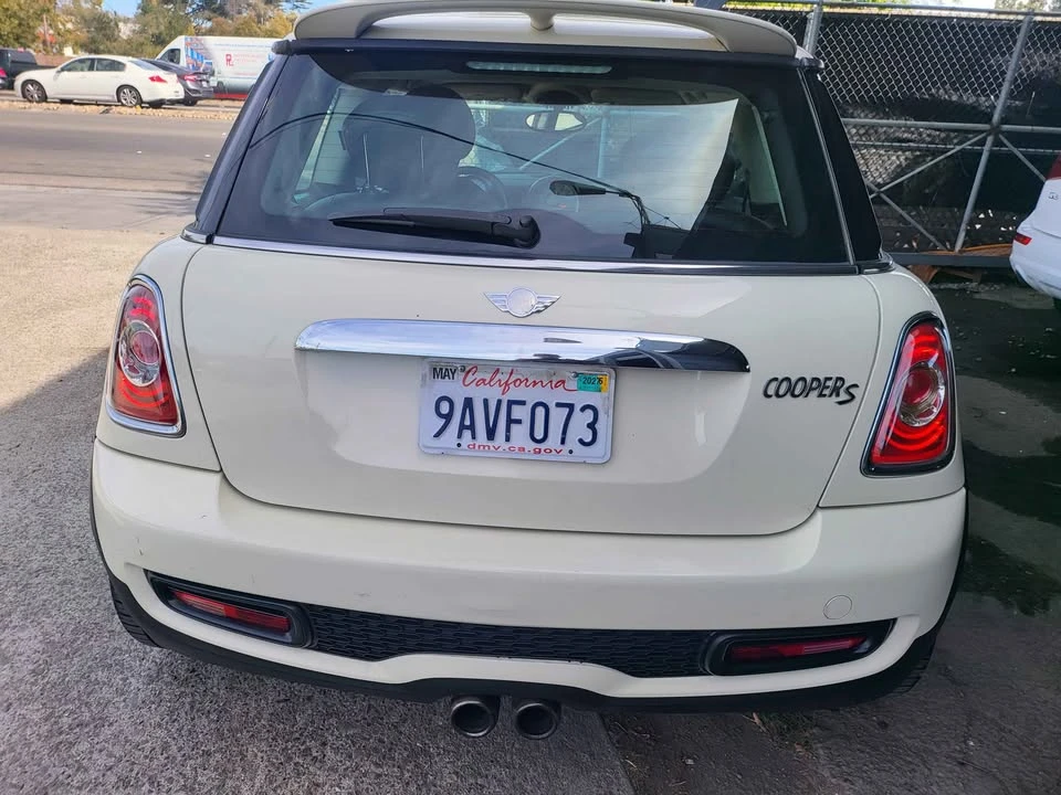 2012 Mini Mini 2nd Gen - Image 11 of 11