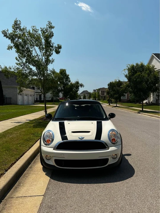 2012 Mini Mini 2nd Gen - Image 3 of 15