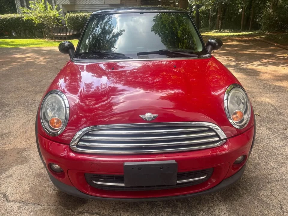 2012 Mini Mini 2nd Gen - Image 2 of 8