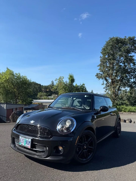 2012 Mini Mini 2nd Gen - Image 6 of 12