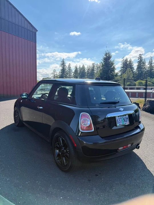 2012 Mini Mini 2nd Gen - Image 7 of 12