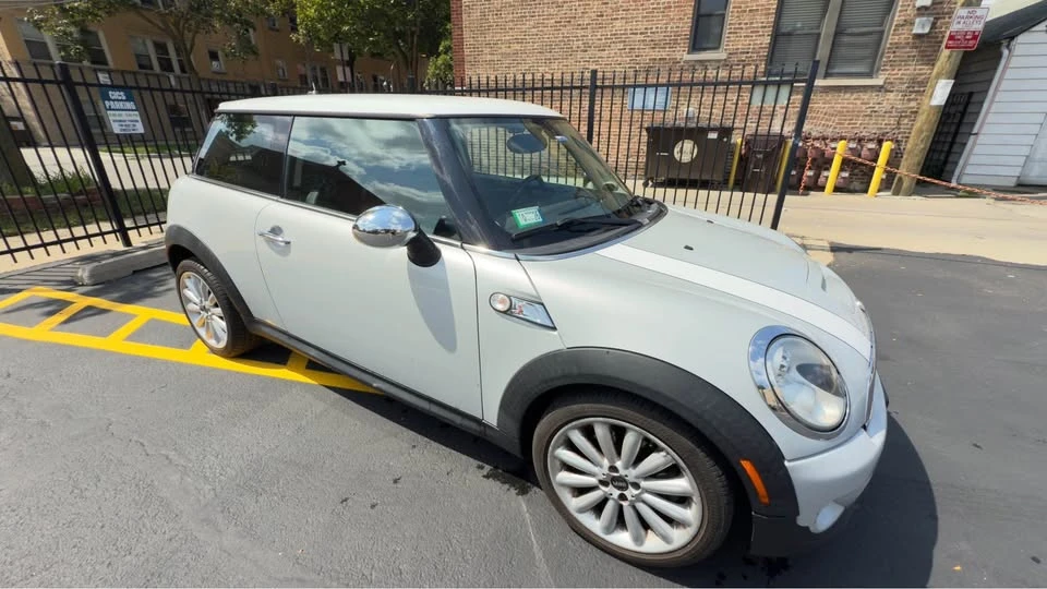 2012 Mini Mini 2nd Gen - Image 2 of 8
