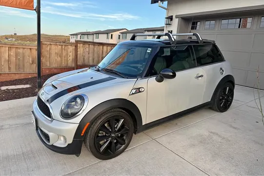 2012 MINI Cooper S Hatchback 2D
