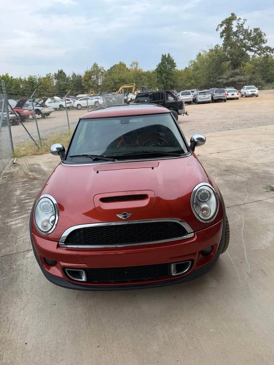 2012 Mini Mini 2nd Gen - Image 4 of 8